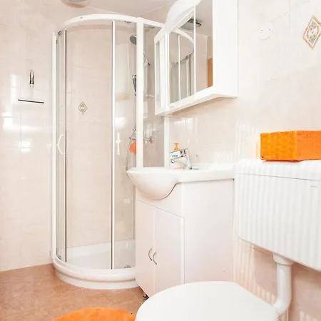M&M Studio Apartments Rovinj Exterior photo