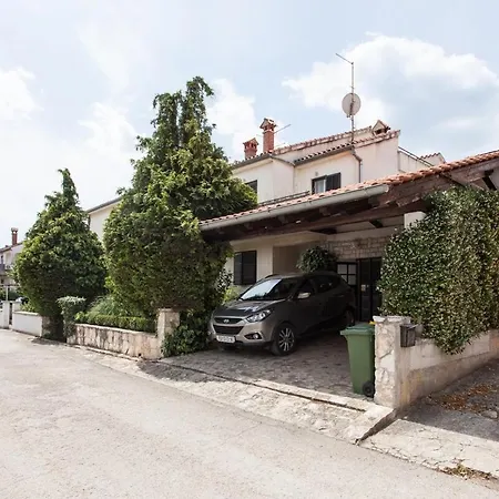 M&M Studio Apartments Rovinj Exterior photo